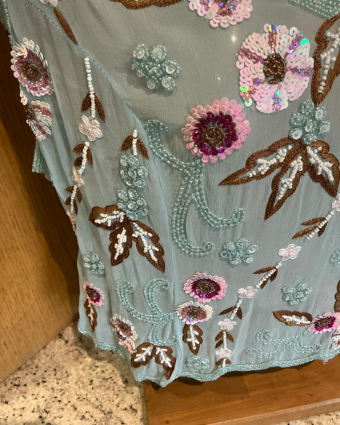 Aftershock Gloria Tea Top