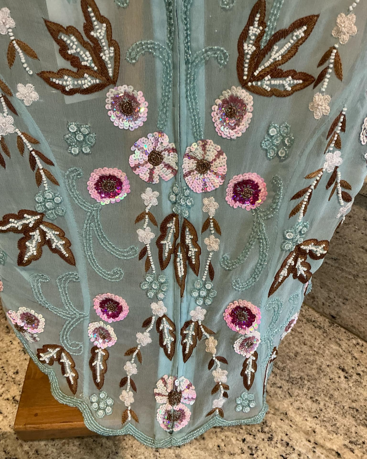 Aftershock Gloria Tea Top